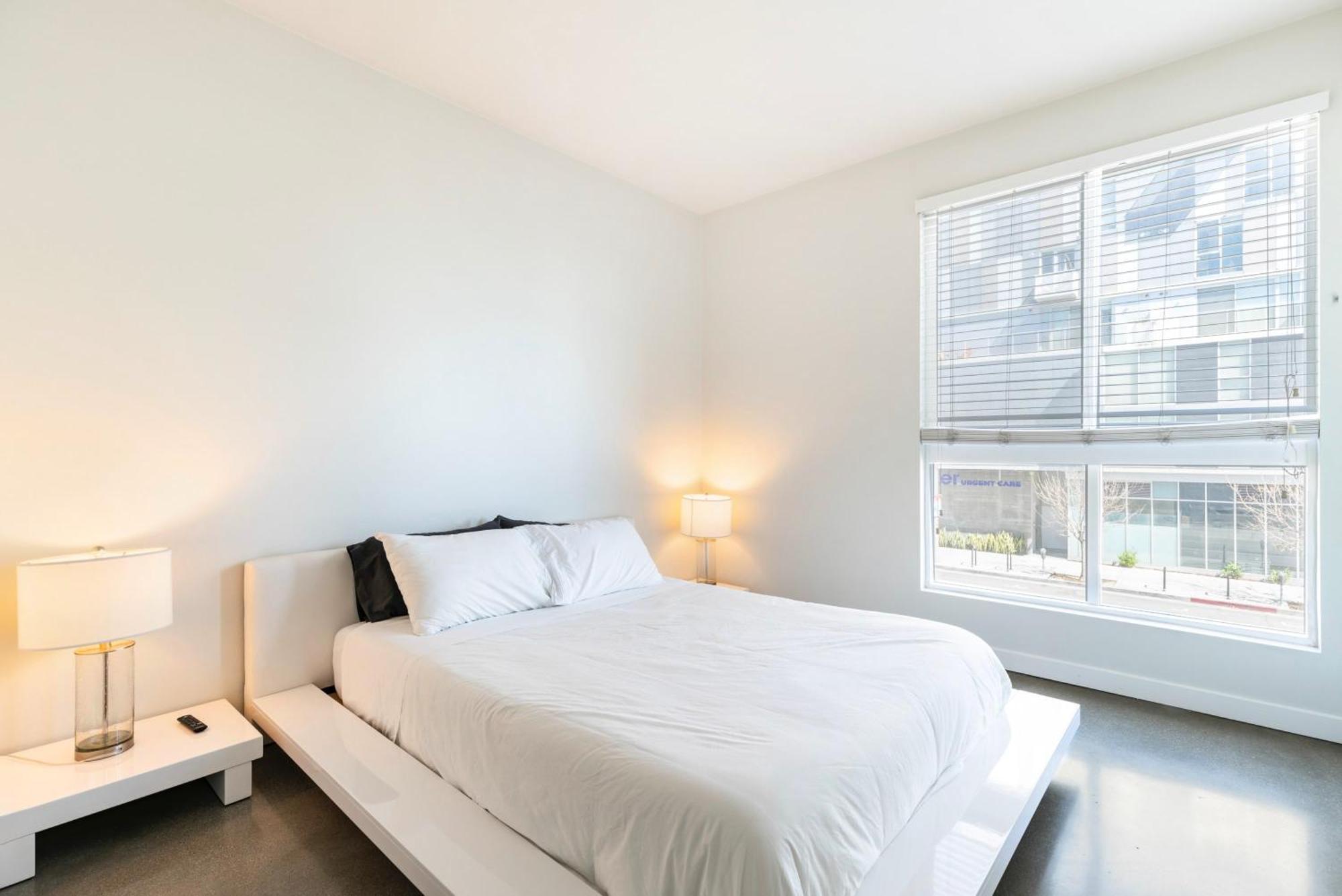 New 2Br Luxury Apartment Hollywood Los Angeles Exterior photo